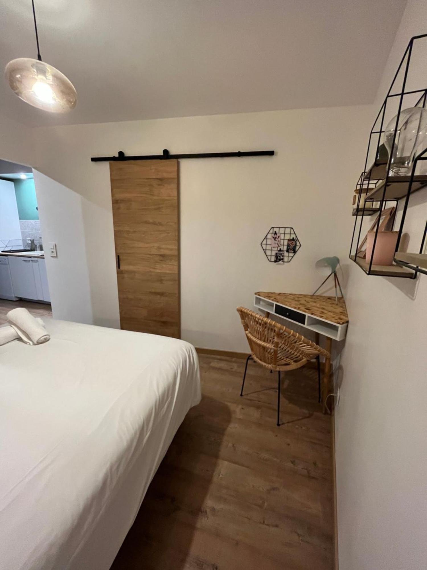La Cour Chartraine - Cosy Appartement Avec Cour Exterieur A Blois Eksteriør bilde